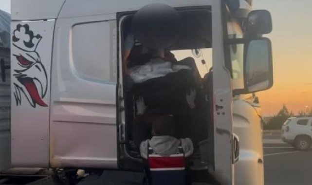 Gaziantep'te TIR'da 121 kilo skunk ele geçirildi