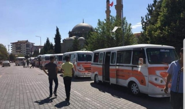 Gediz'de öğrencilerin ulaşım sorunu çözüldü