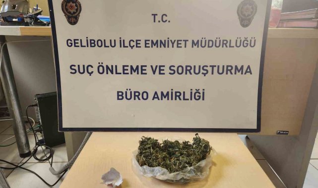 Gelibolu'da polis belirledi, takip etti; üzerinden uyuşturucu çıktı