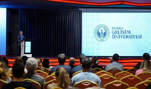 Gelişim UWE 7. Uluslararası Ekonomi ve Finans Konferansı düzenlendi