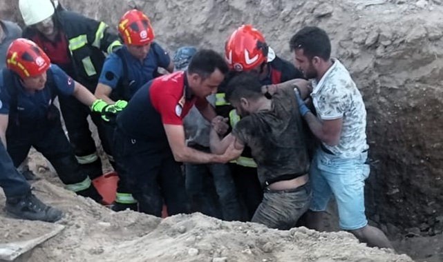 Göçük altında kalan bir işçi kurtarılarak hastaneye kaldırıldı