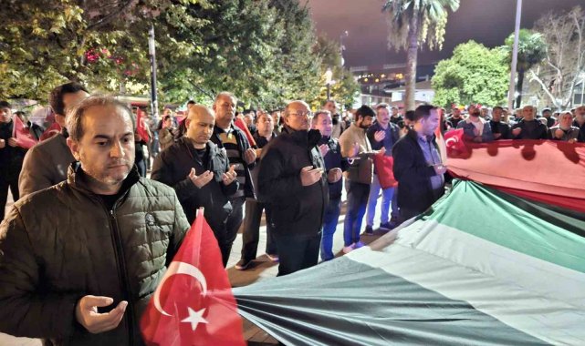 Gölcüklüler insanlık dışı saldırıyı protesto etti