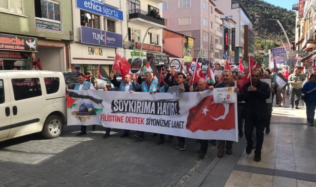 Gümüşhane'de Filistin'e destek yürüyüşü düzenlendi