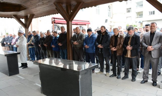 Gümüşhane'de gıyabi cenaze namazı kılındı