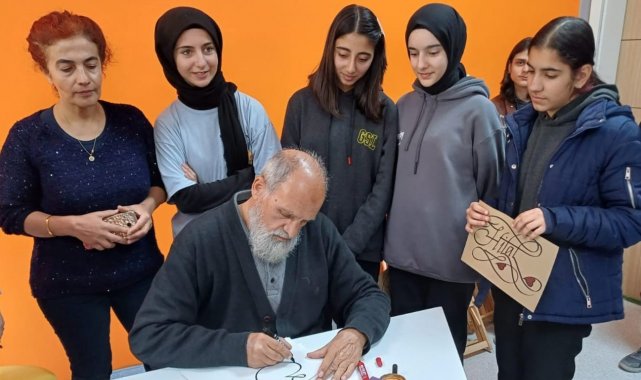 Güzel Sanatlar Lisesi Hattat Mustafa Antika'yı ağırladı