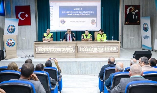 Hakkari'de okul servis şoförlerine eğitim