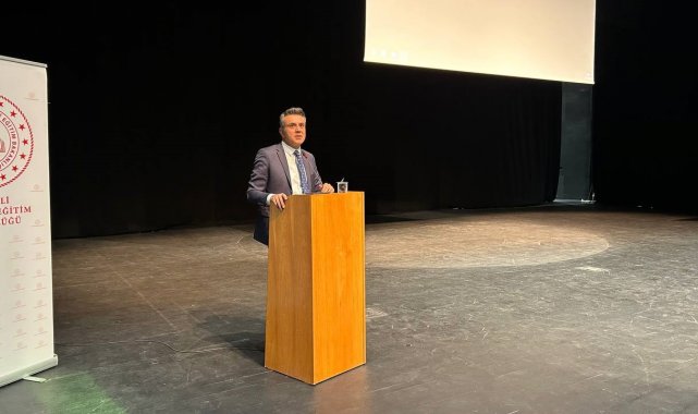 Halk eğitimde görev alan bin usta öğretici bir araya geldi