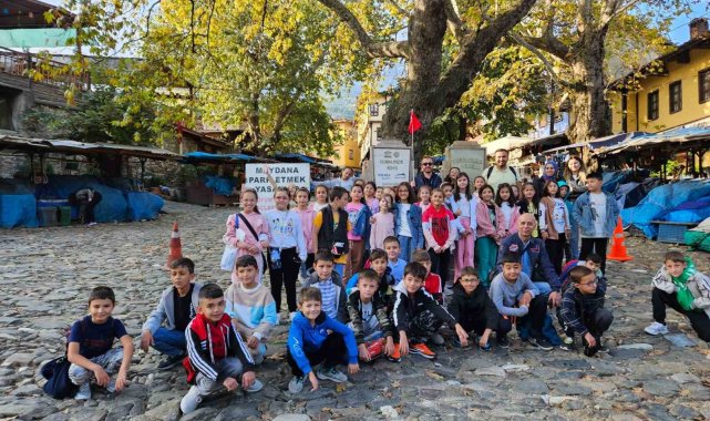 Hisarcık Cumhuriyet İlkokulunda Bursa'ya kültür gezisi
