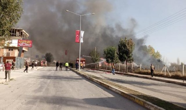 Hurdalıkta çıkan yangın, kontrol altına alındı