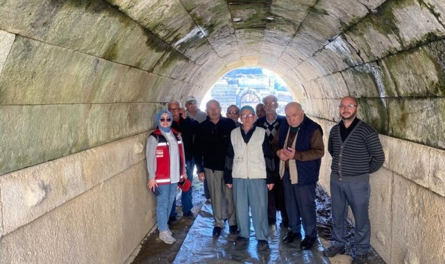 Huzur evi sakinleri antik kentte yürüyüş yaptı