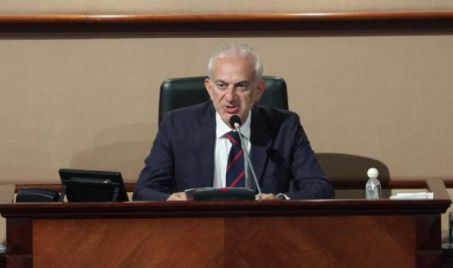 İBB Meclisi'nde Cemal Canpolat'ın kongredeki sözleri üzerine soru önergesi verildi