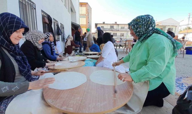 İki gün sürecek hayır çarşısı açıldı
