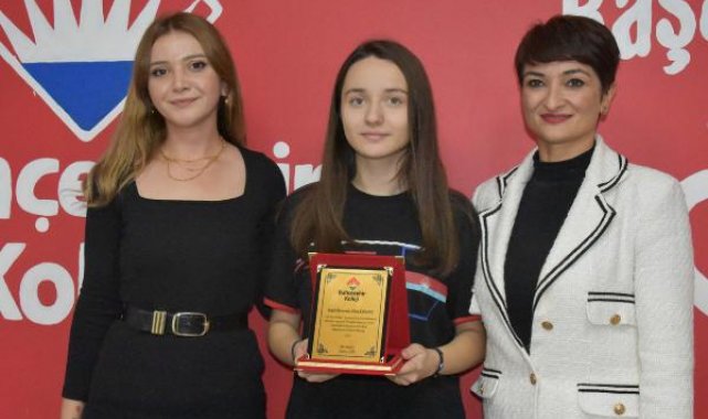 İklim değişikliği projesiyle, dünyada gelecek vaat eden 100 öğrenci arasına girdi