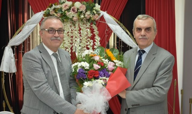 İl Milli Eğitim Şube Müdürüne veda yemeği