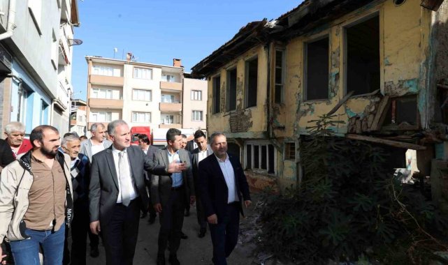 İnegöl'de metruk yapılar yıkılıyor