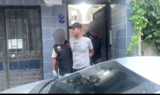 İzmir'deki FETÖ operasyonunda 16 tutuklama
