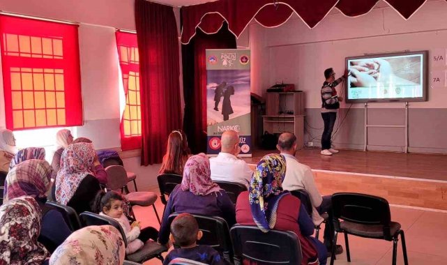 Jandarmadan annelere 'narkotik' eğitimi