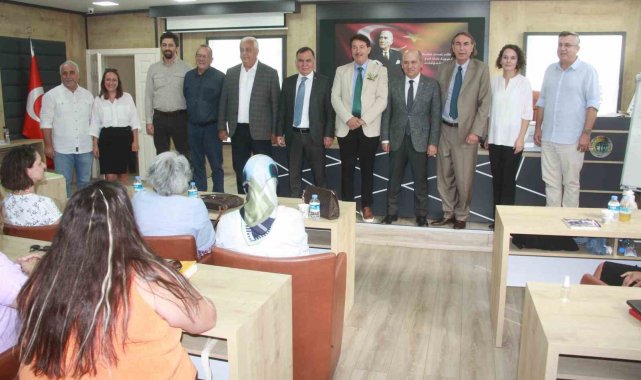 Kadın zeytin üreticilerine eğitim