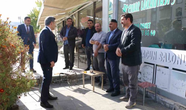 Kaymakam Özçelik, esnaf ve vatandaşları ziyaret etti
