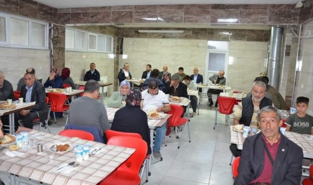 Kaymakam Seyman, engelliler derneği üyeleriyle bir araya geldi