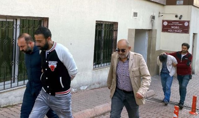 Kayseri'de bıçaklı kavga: 1 yaralı, 2 gözaltı