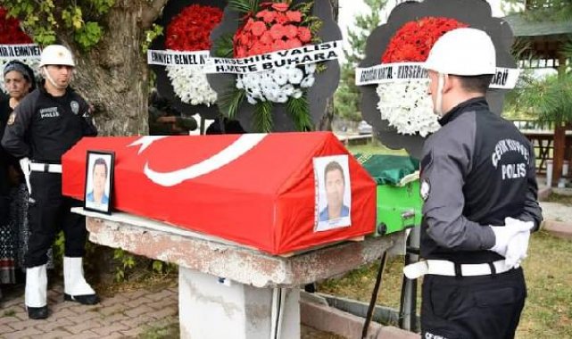 Kazada ölen polis memuru ile eşi son yolculuklarına uğurlandı