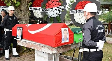 Kazada ölen polis memuru ile eşi son yolculuklarına uğurlandı