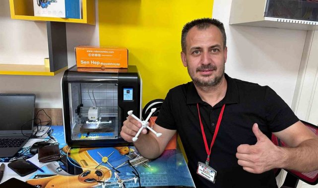 Kendi dronelerini okulda yapıyorlar