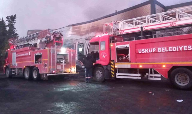 Kırklareli'nde çıkan fabrika yangını kontrol altına alındı