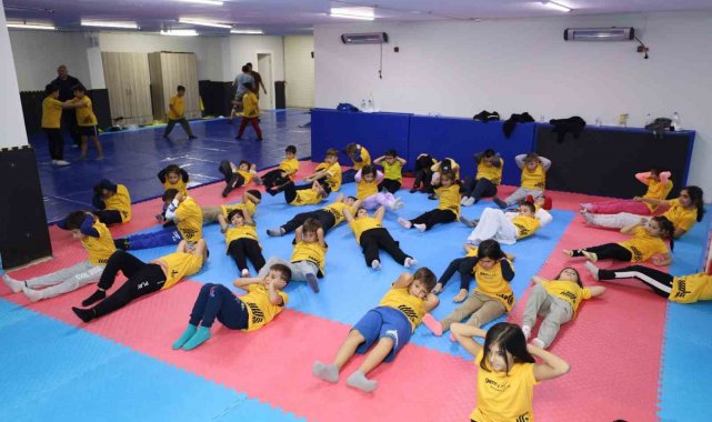Kış spor okullarında eğitim başladı