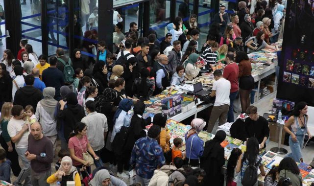 Kitap Fuarını 988 bin ziyaret etti