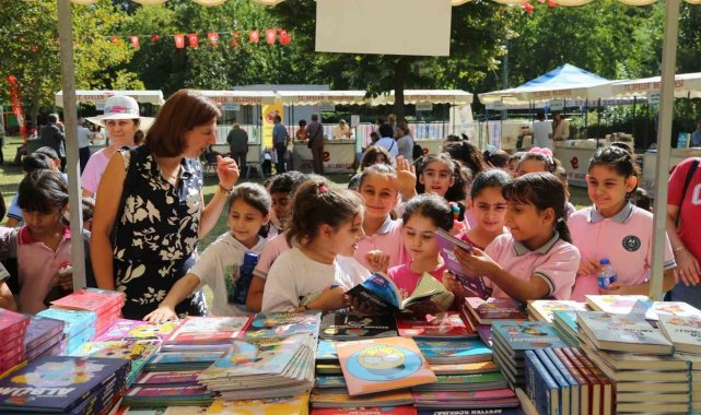 Kitap Kafe'lerden, Efeler Kitap Günleri'ne