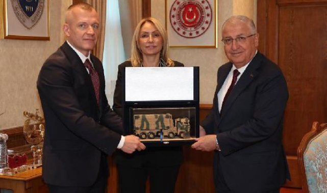 Koluman Holding'den Bakan Yaşar Güler'e ziyaret