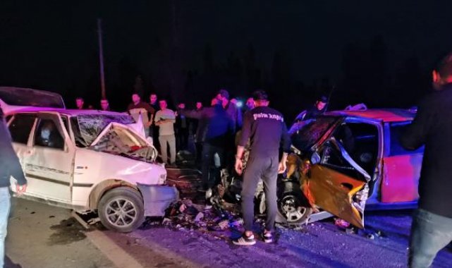 Konya'da iki otomobil çarpıştı: 1 ölü, 3 yaralı