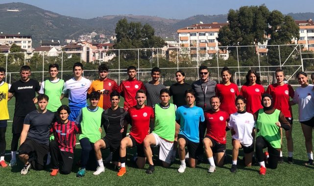 Körfez ragbi takımları Türkiye şampiyonasına hazırlanıyor