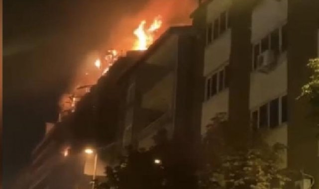 Küçükçekmece'de tekstil atölyesinde çıkan yangın söndürüldü