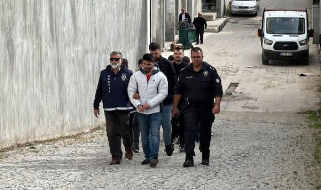 Kütahya'da galericiye silahlı saldırıda gözaltı sayısı 9'a çıktı