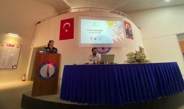 Kütahya'da "En İyi Narkotik Polisi Anne" ve "Narko Gençlik" projesi etkinlikleri