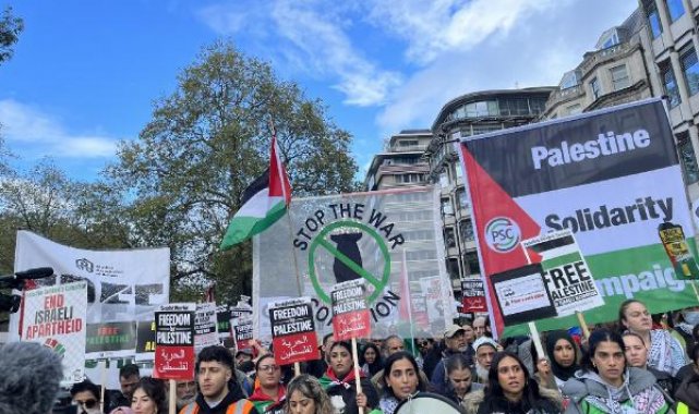 Londra'da Filistin protestosu