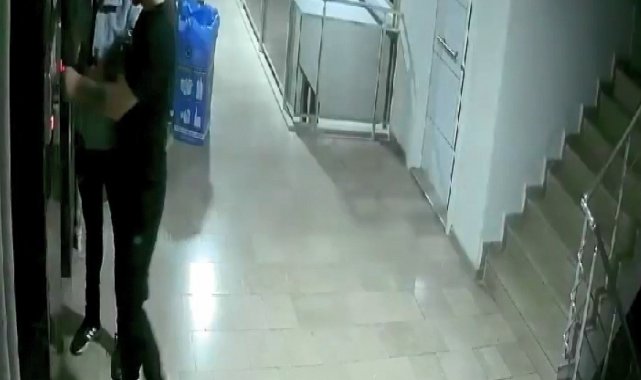 Mali müşavirden çıkıp motosiklet çaldılar