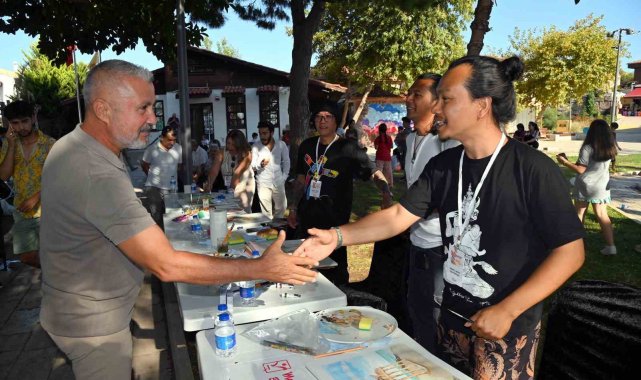 Manavgat Belediyesinden Sulu Boya ve Seramik Torna Atölyesi