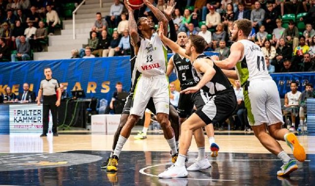 Manisa potada Avrupa'da iyi başladı