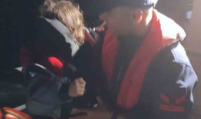 Marmaris'te 16 düzensiz göçmen kurtarıldı