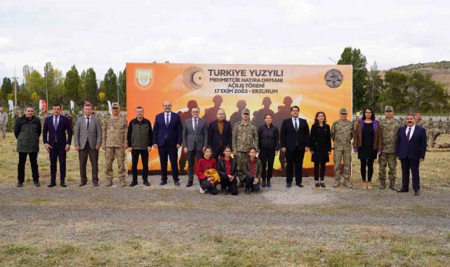 Mehmetçik Hatıra Ormanı'na ilk fidanlar dikildi