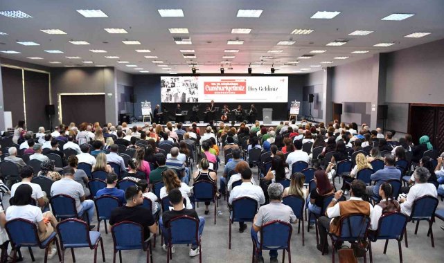 Mersin'de Cumhuriyet sempozyumu düzenlendi