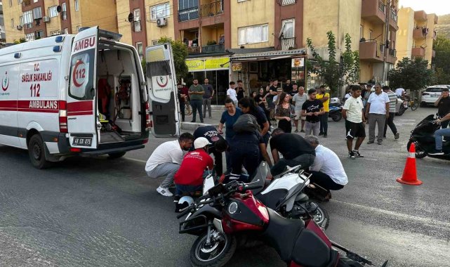 Milas'ta motosikletler çarpıştı: 2 yaralı
