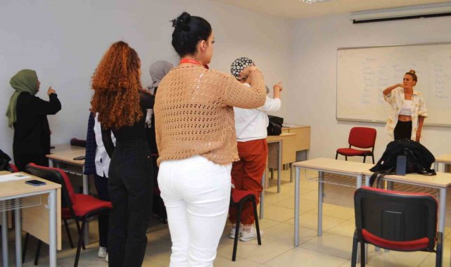 Muğla EAH personeline işaret dili eğitimi