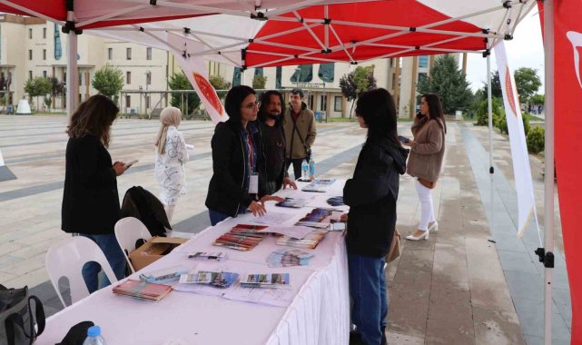 NEVÜ öğrencilerine bilgilendirme desteği