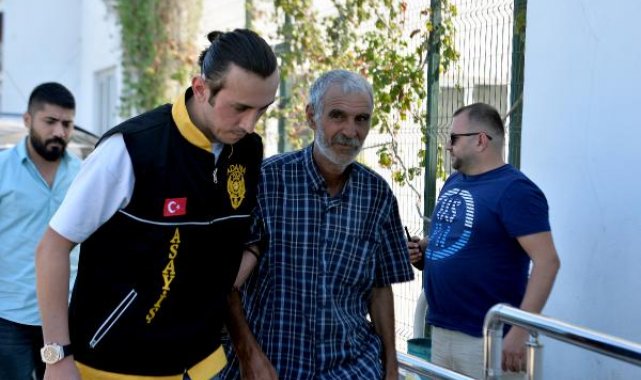 Oğlunu sürekli para istediği için öldürmüş