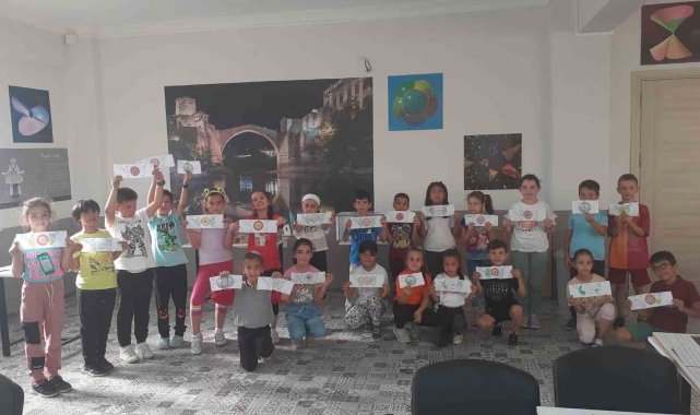 Öğretmenciler Bilecik'te 10'a yakın ders ve alanda eğitimler alıyor